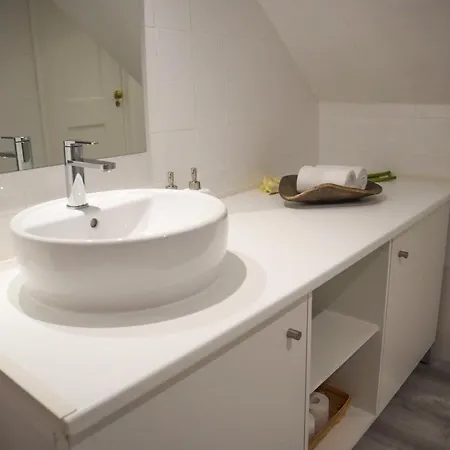 The Residences At Bairro Alto Апартаменти Лісабон